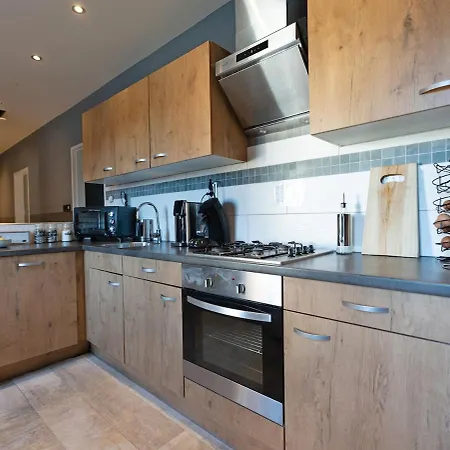 アパート Groepsverblijf Voormalig Politiebureau 4 アウドルプ