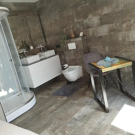 Groepsverblijf Voormalig Politiebureau 4 アウドルプ