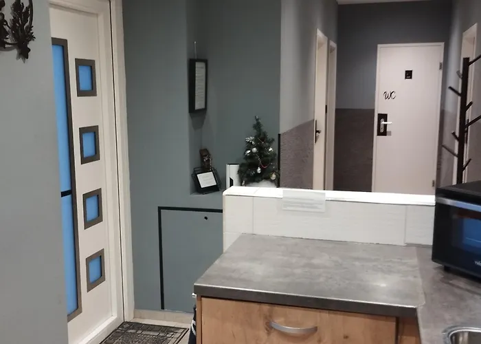 Groepsverblijf Voormalig Politiebureau 4 Appartamento