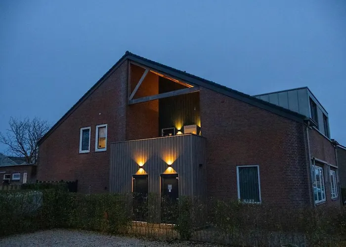 Daire Groepsverblijf Voormalig Politiebureau 4