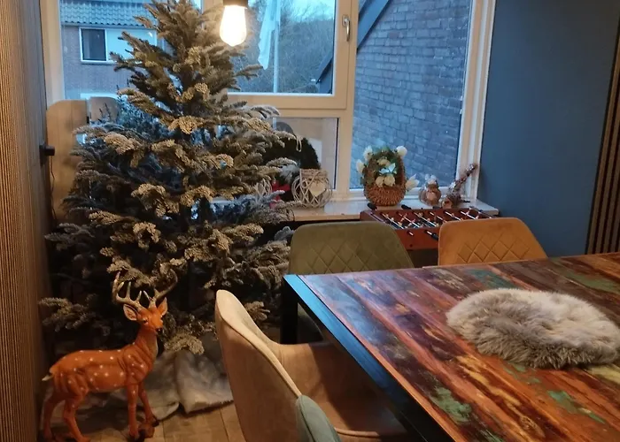 Groepsverblijf Voormalig Politiebureau 4 * Ouddorp